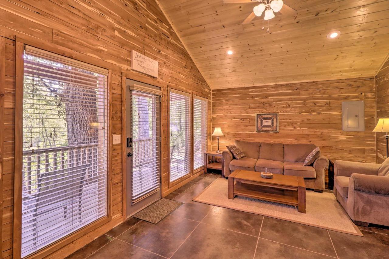 Heber Springs Cabin With Deck And River Views! Exteriör bild